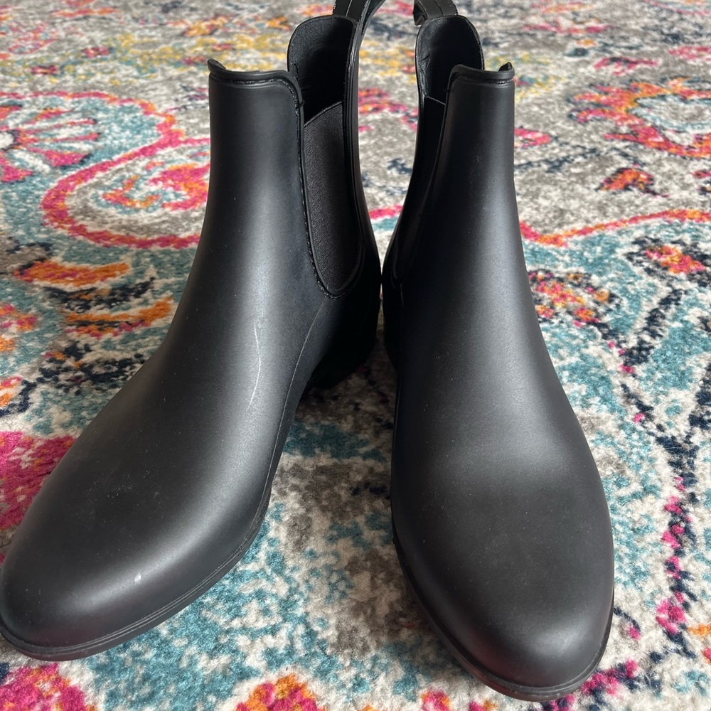 Women's Black Ankle/Rain Boots